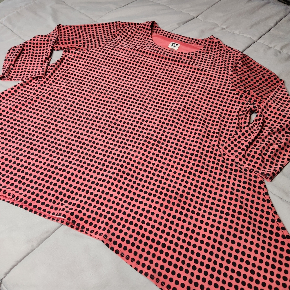 Anne Klein 3/4 Sleeve Pink And Black Polka Dot Flare Top